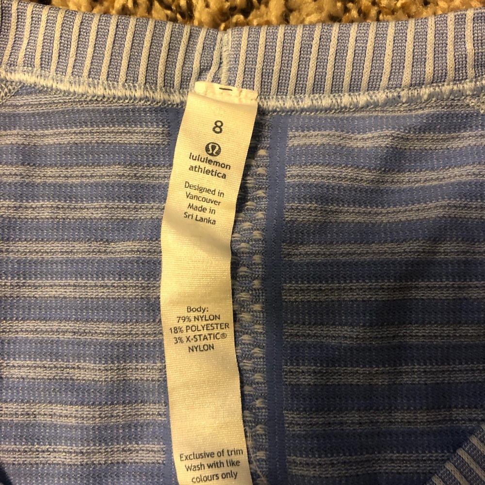 Lululemon top - Picture 2 of 3